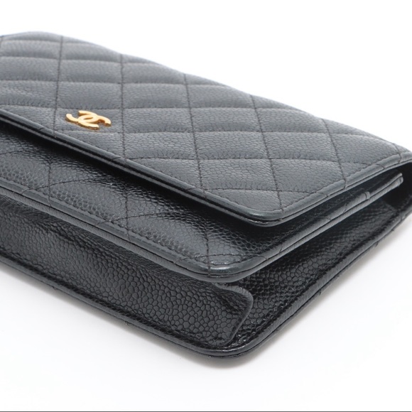 Chanel Matelasse Caviar Chain wallet, gold metal fittings - Picture 5 of 16